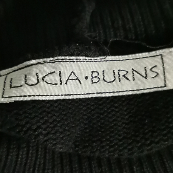 Cute Turtleneck Sweater - Picture 5 of 5